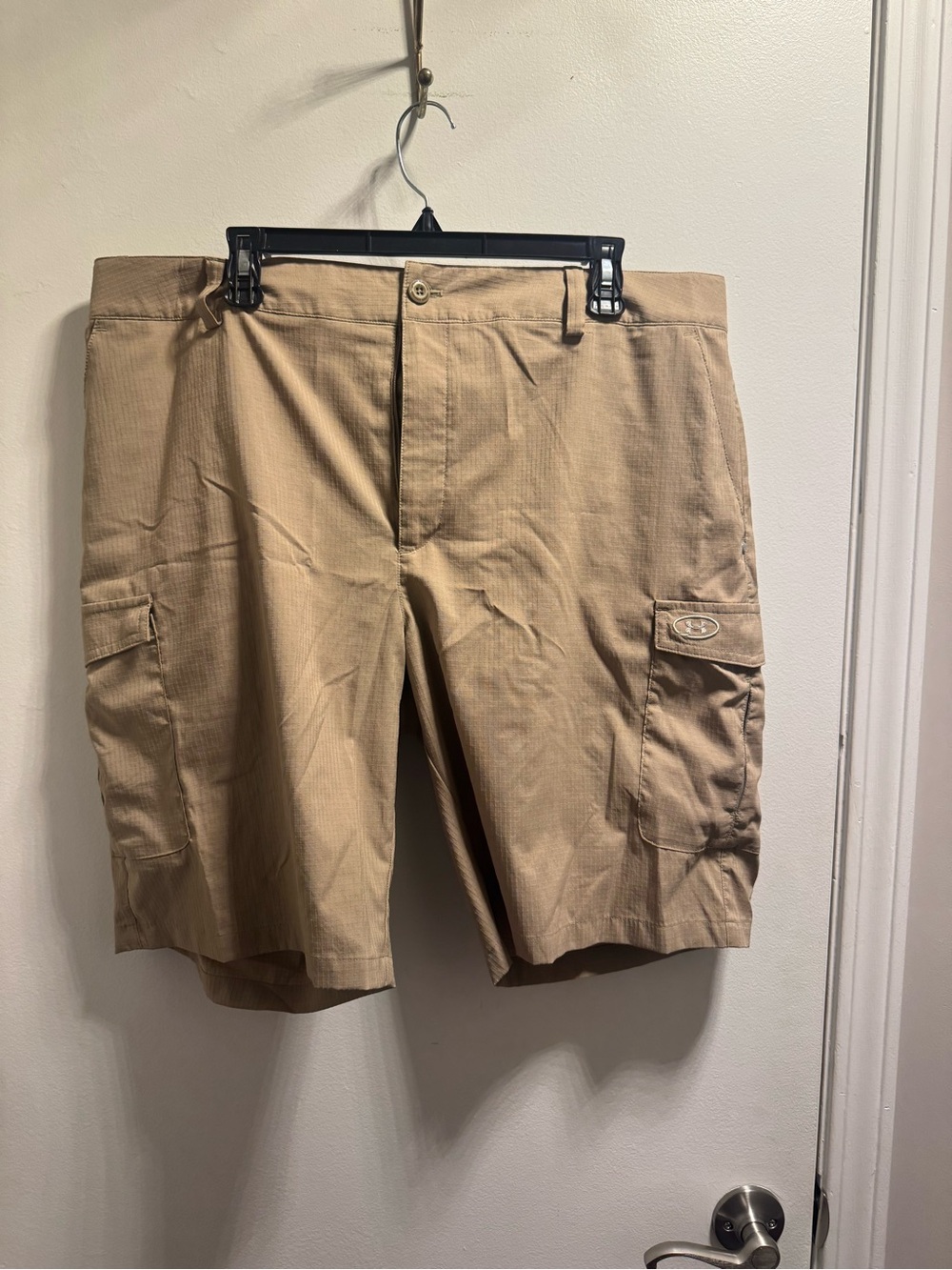 * Men’s Beige Under Armour Dress Shorts
